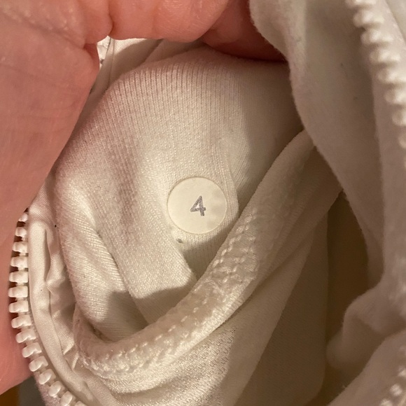 Lululemon First Mile Jacket - Picture 8 of 16